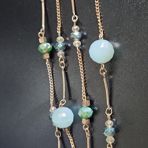 LOFT necklace double strand gold and opal blue green - Picture 8 of 9